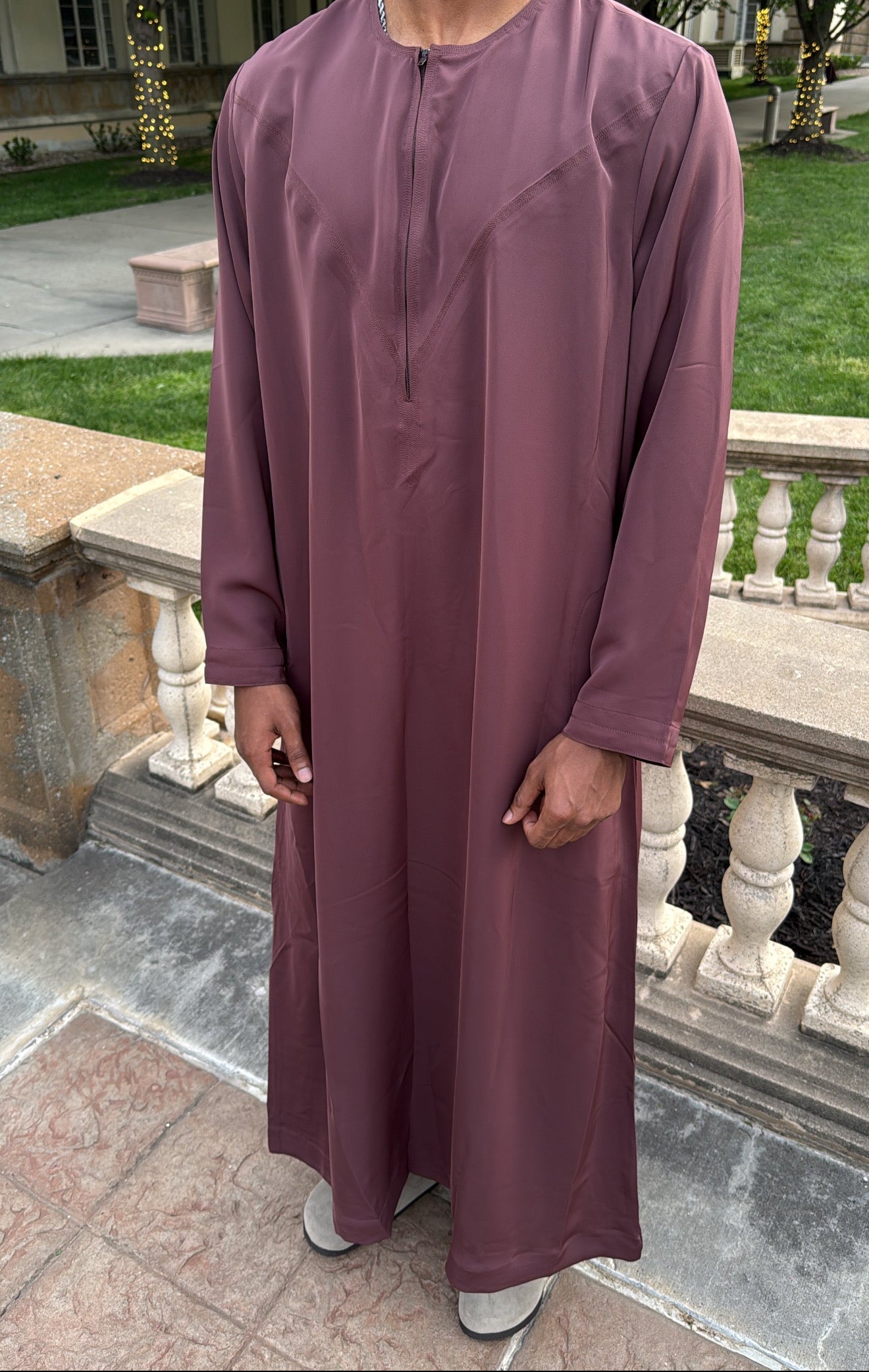 The Sultan Thobes