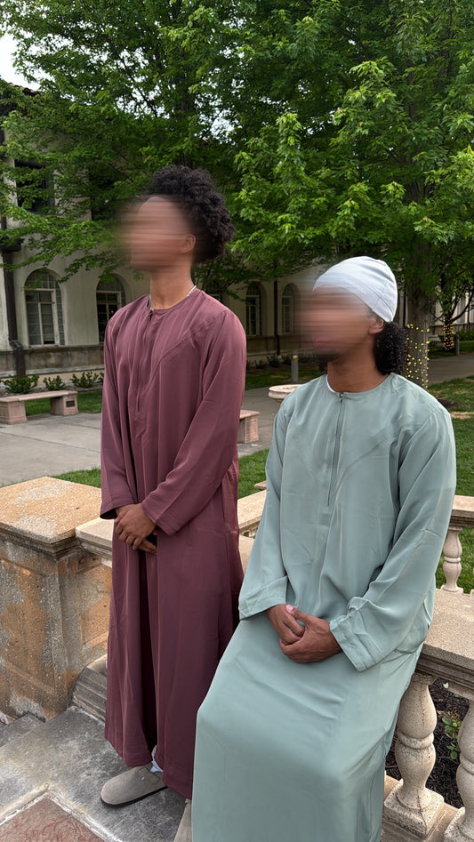 The Sultan Thobes